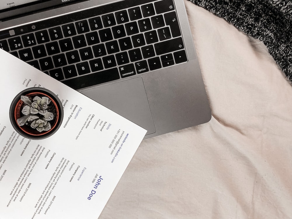 white printer paper on macbook pro, for remote closing jobs